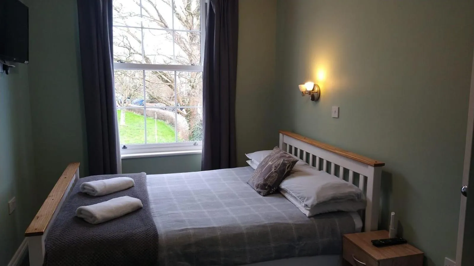 The Ashville Bed And Breakfast Bristol 0*,  Reino Unido